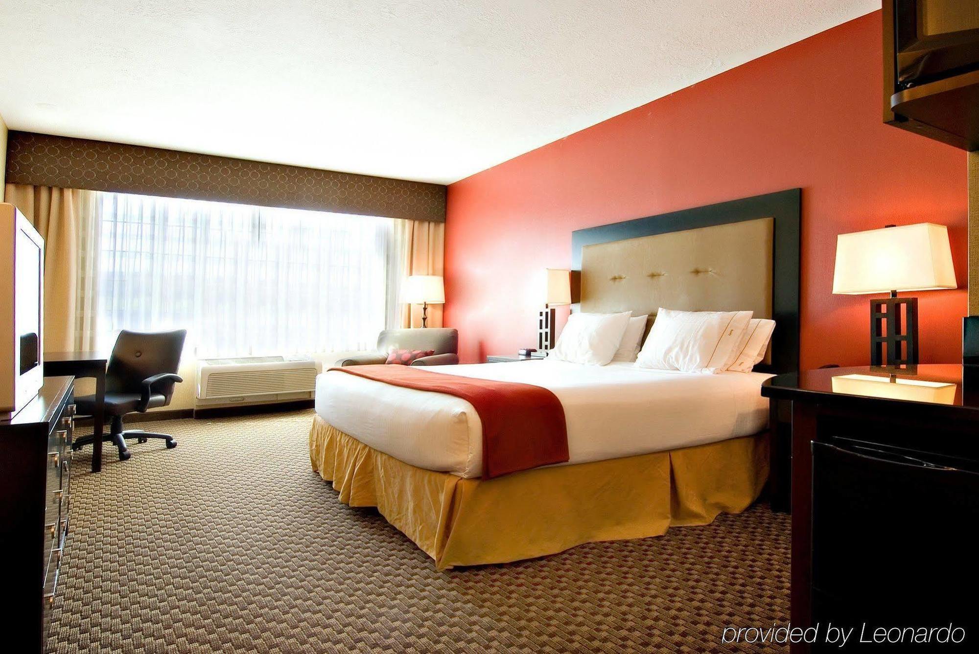 Holiday Inn Express Hotel & Suites Eugene Downtown - University By Ihg Rom bilde