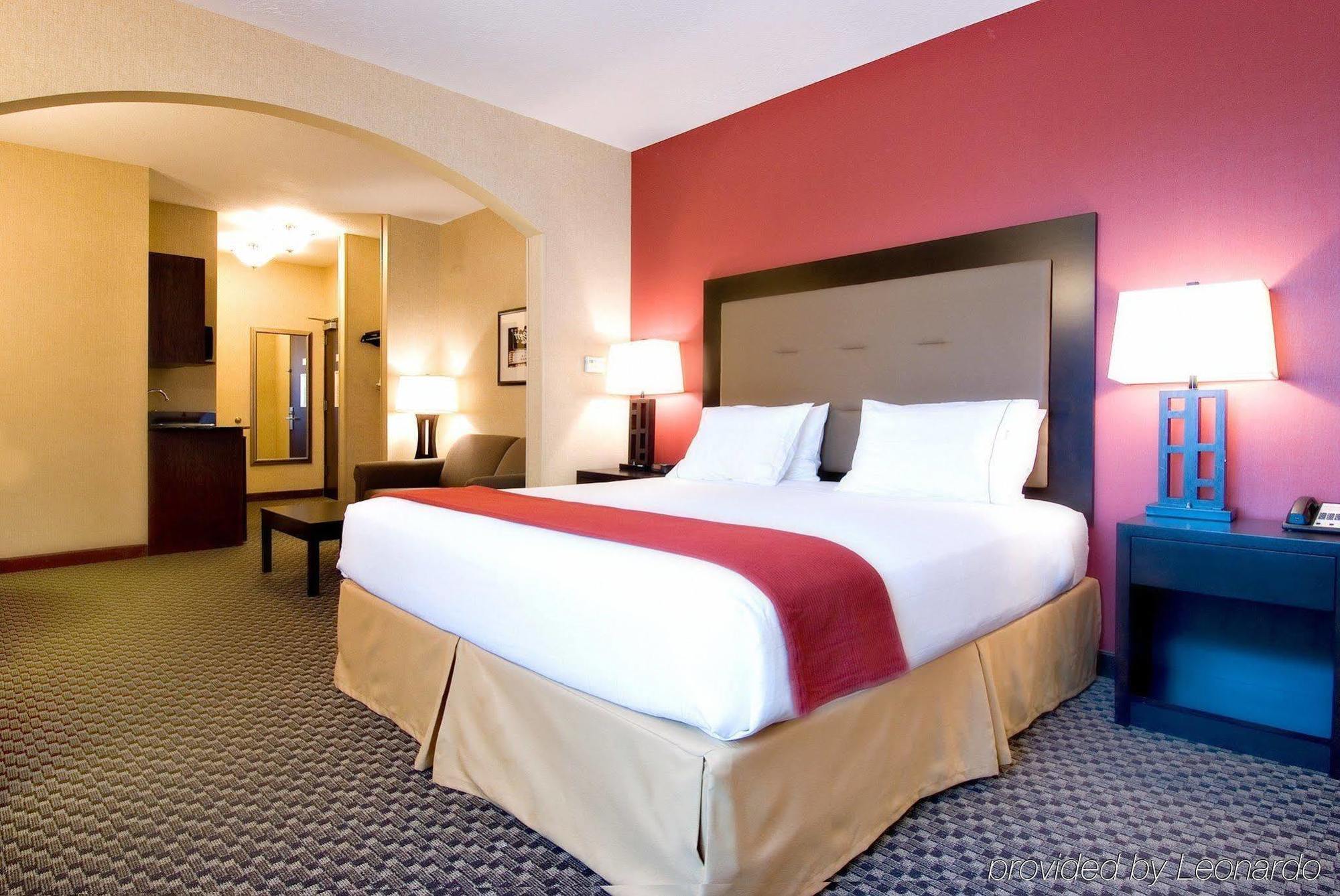 Holiday Inn Express Hotel & Suites Eugene Downtown - University By Ihg Rom bilde